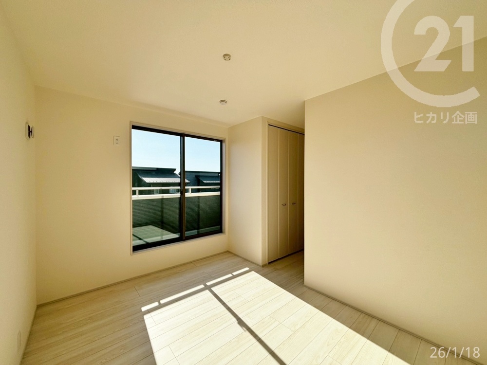  ���m���E7����