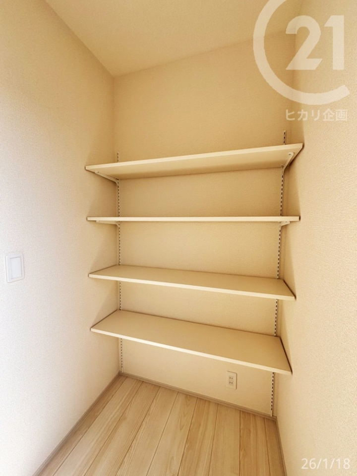  ���[�ˁ����I����B