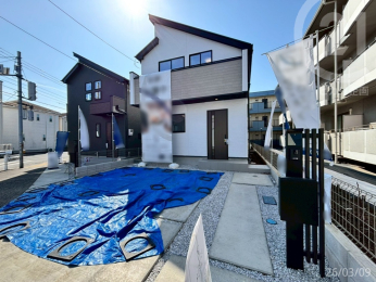  ���J�[�X�y�[�X�F2�䕪��