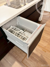  �H��₨�����̌�Еt���͐H��@�Ń��N���N��