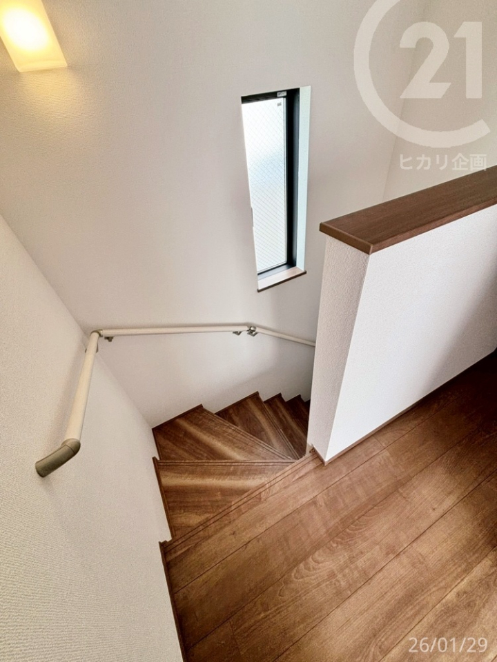  �萠�t���̊K�i�ł��B