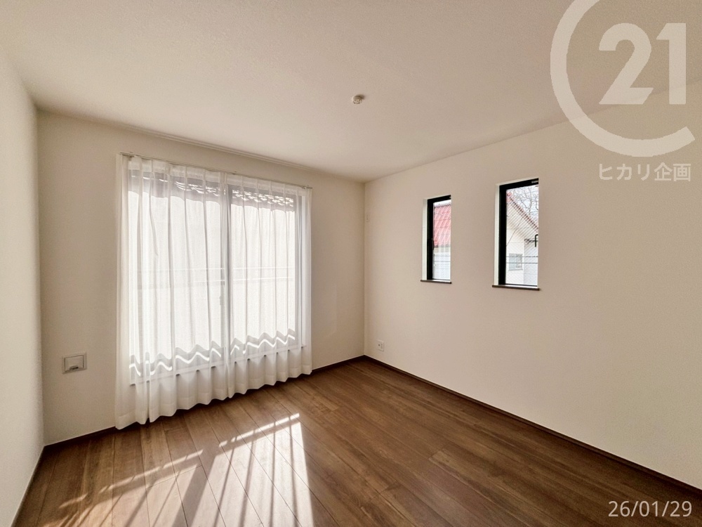  ���m���E6.12�����o���R�j�[�ɖʂ��Ă��܂��B