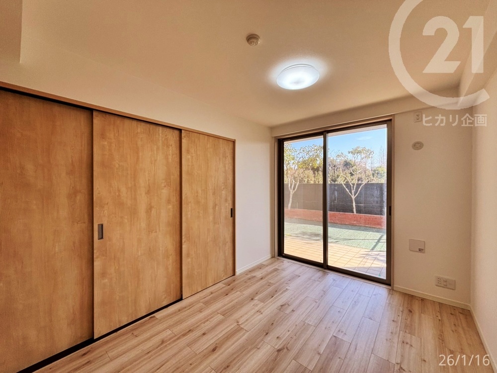  �����r���O���F�U�����������������̌���