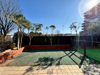  ���e���X�E��p�끄�ډB���t���ň��S��