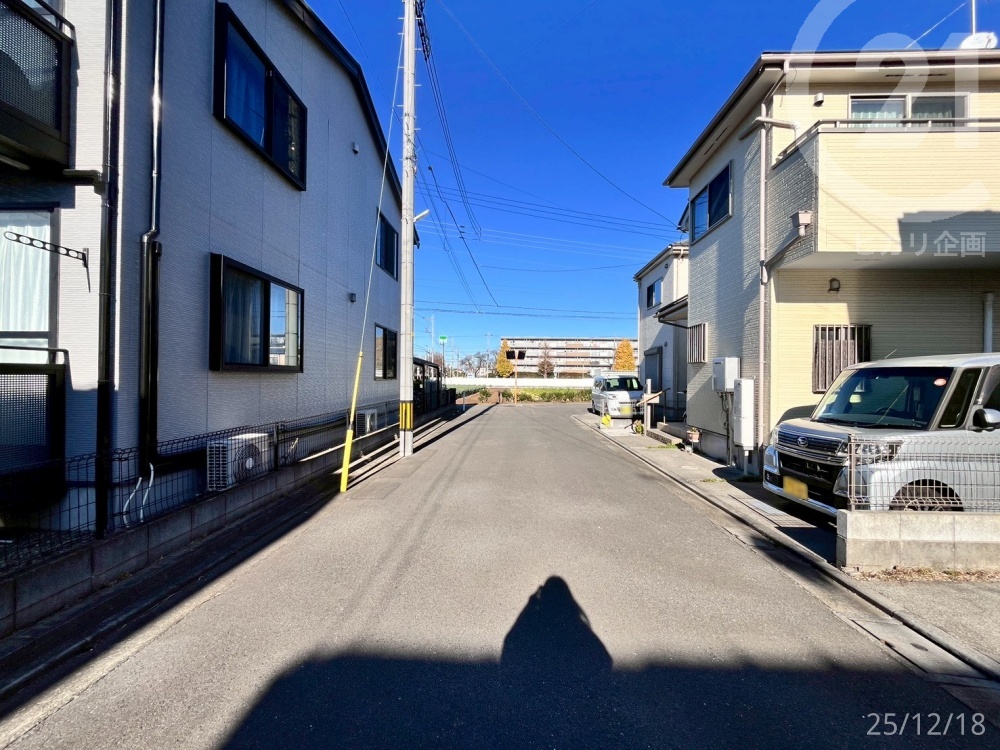  ��������5���E����