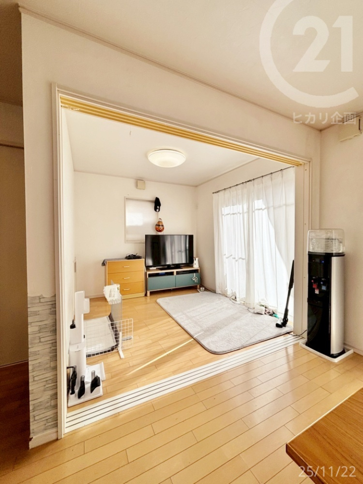  1Km͈˂OƂłAV[ɍ킹ă}`Ɏg֗ȋԂłB