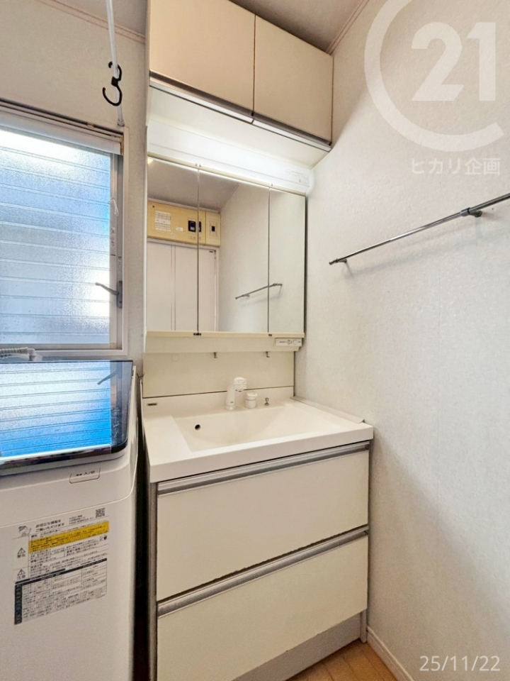  ƗʑB[[ŁA܂̃XgbN^Î܂ꏊɂ܂B