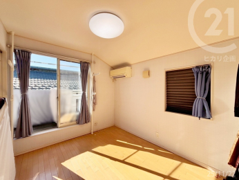  mE5.2oRj[ɖʂĴ邨łB