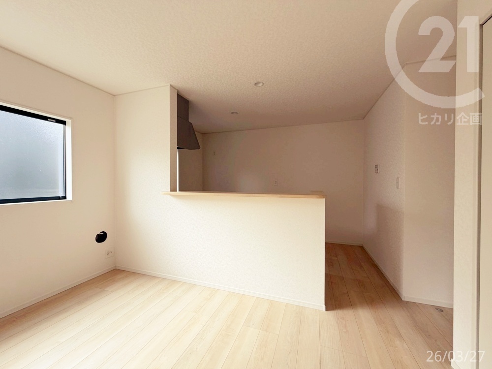  �l�C�̑Ζʎ��L�b�`��