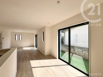  ���r���O����͂���ɏo�邱�Ƃ��ł��܂��B