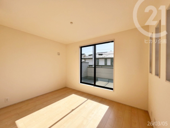  ���m���E6.75�����o���R�j�[�ɖʂ��Ă��܂��B