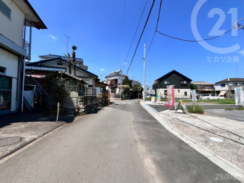  쐼H^n̑OʂHBՐÂȏZXĂ܂B