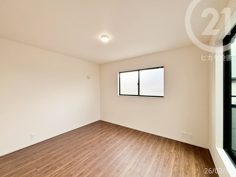  �m��7.5���^2�ʍ̌��Ŗ��邢��������