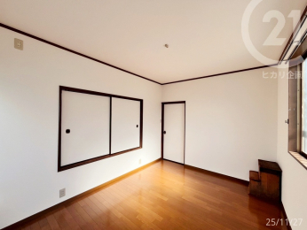  2K쐼mE6S6̍LmۂĂ܂B