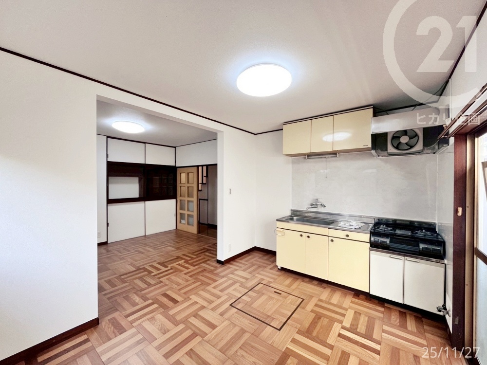  12LDKBt[ONX͓\֍ς݂łB