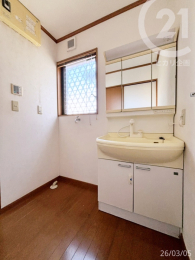  �����ʏ����V�����[�h���b�T�[�����B���̐g�x�x���X���[�Y�ɍs���܂��B