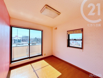  ���쐼���m�����A�N�Z���g�N���X���f���邨�����B2�ʍ̌��Œʕ��E�̌��ǍD�ł��B