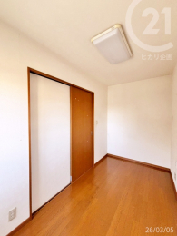  �����ց�