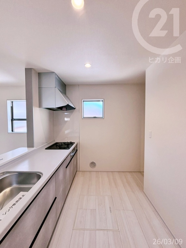  ���L�b�`������Ƃ肠��L�b�`���X�y�[�X�B�Ƒ��ŕ���ł����������₷���L���ł��B