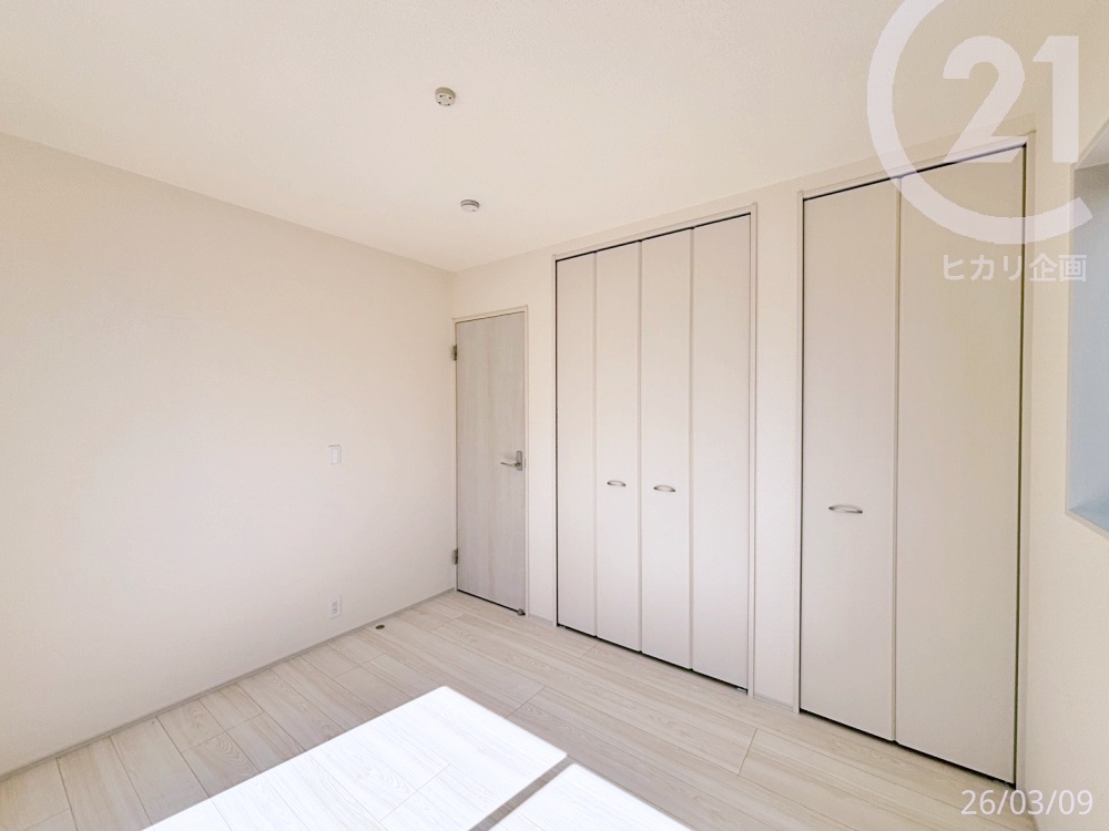  ���m��5.25�����N���[�[�b�g2������