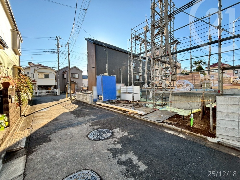  ���O�ʓ��H������4.2m�E����