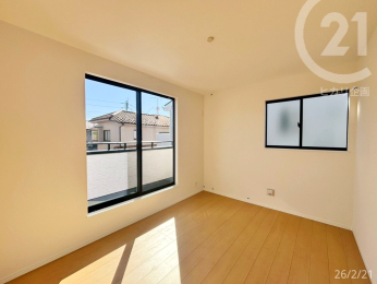  ���쐼�m���F6������������o���R�j�[�ɏo���邨�����B�o���R�j�[��2�����ɕ�����Ă��邽�߁A���󕨃X�y�[�X�Ƃ��났��Ԃ𕪂��Ďg���܂��B