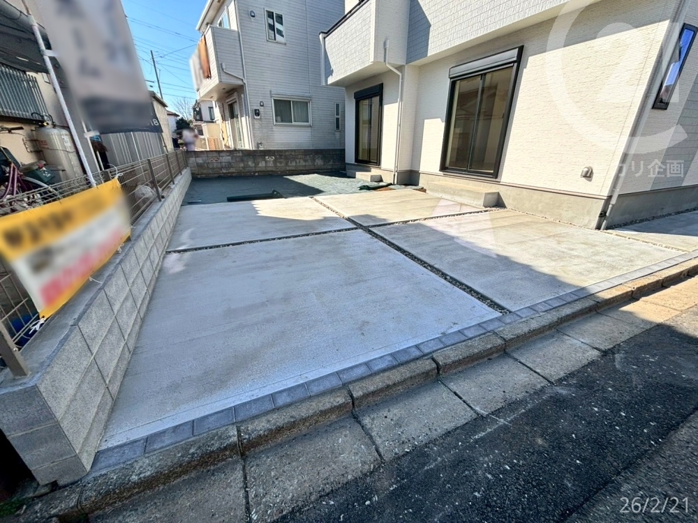  ���J�[�X�y�[�X�F�Q�䕪��