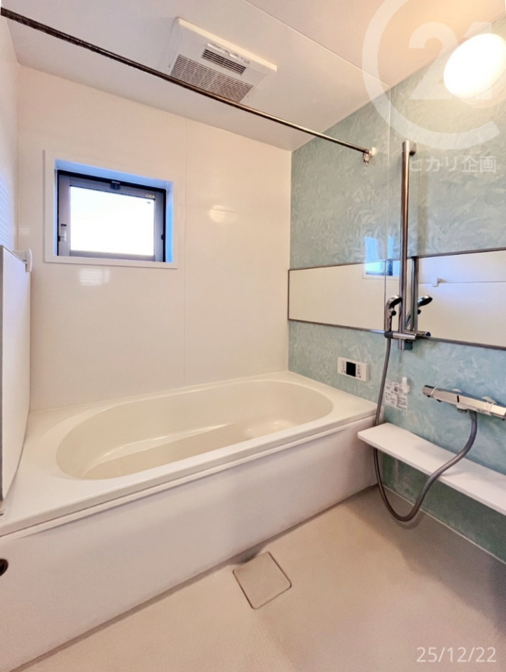  1�؃T�C�Y�̃��j�b�g�o�X�B���q���܂Ƃ̓��������₷���T�C�Y���ł��B