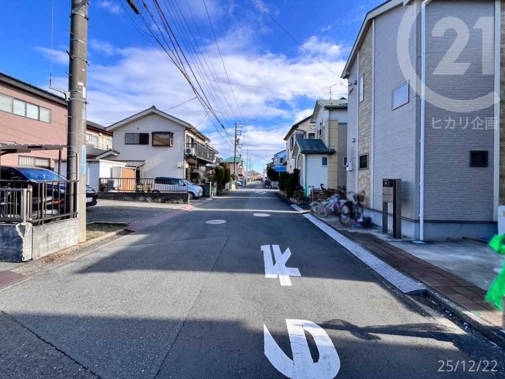  �k������6���E�����^�k��10�������ɏ��w�Z��X�[�p�[�Ȃǂ��������G���A��