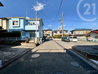  �k��������5���E���H