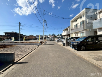  �k��5M�������H