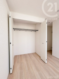  �����쑤�F6.25�������C�h�N���[�[�b�g�����B�X�b�L���Еt���܂���