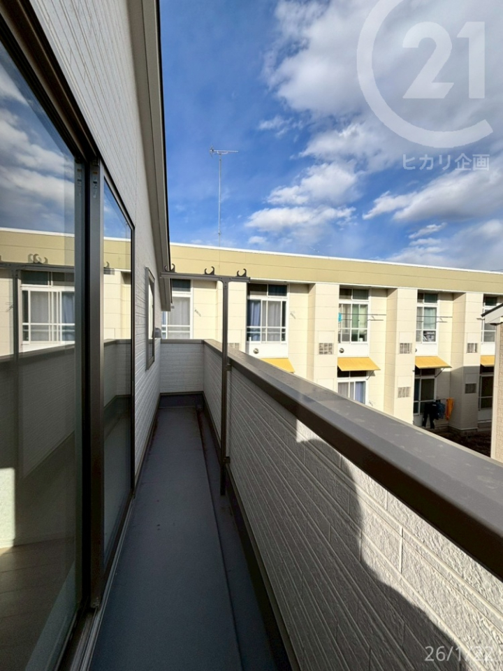  ���o���R�j�[�����󕨂���R������\���ȏc���̃X�y�[�X��