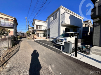  �O�ʓ��H�͕���4m�ł��B