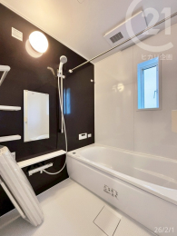  1�؃T�C�Y�̃��j�b�g�o�X�B���������@�t���ł��B