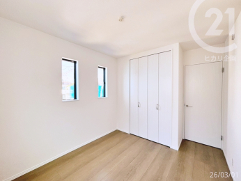  ��2F�F�m��5.25����2�ʍ̌��Ŗ��邭���ʂ��̗ǂ��������B