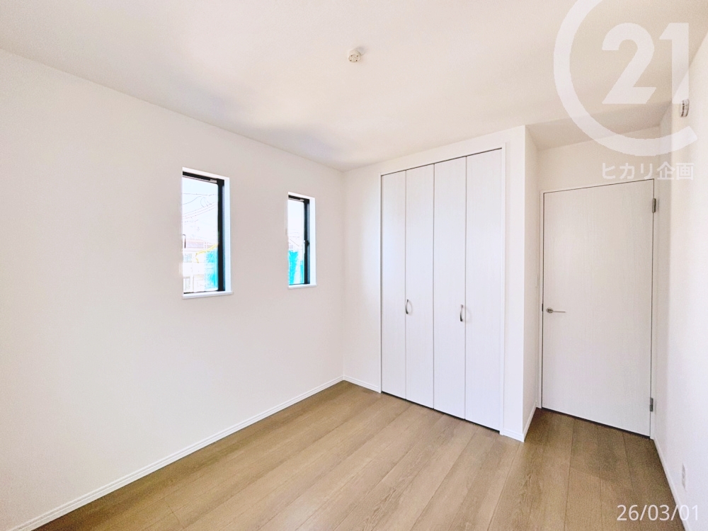  ��2F�F�m��5.25����2�ʍ̌��Ŗ��邭���ʂ��̗ǂ��������B