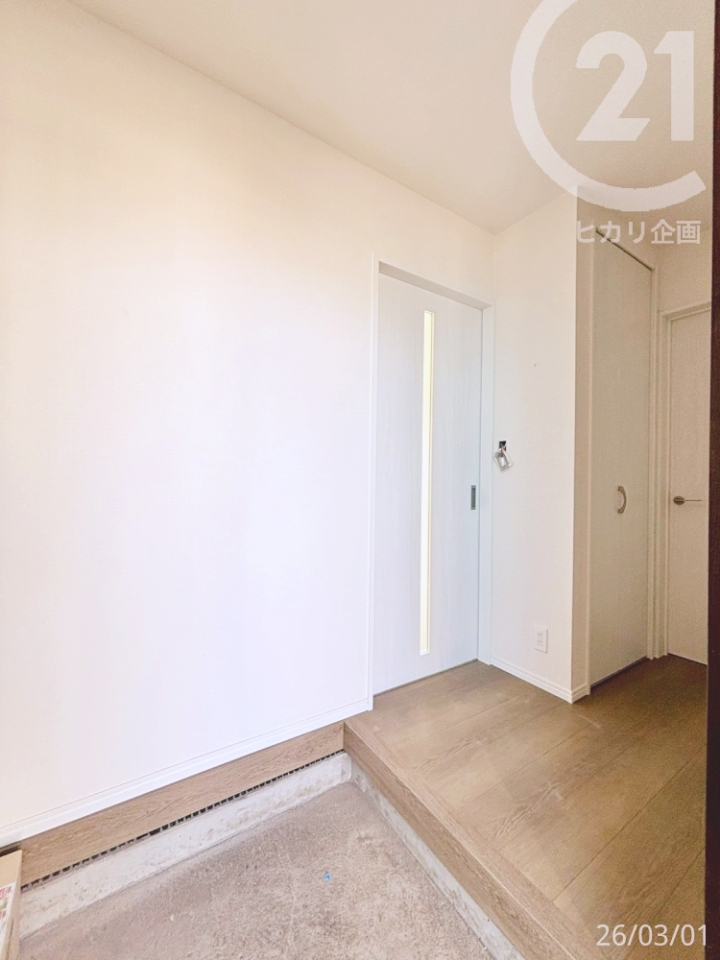  �����ց��̌����t���Ŗ��邢��ۂ̌��ւł��B