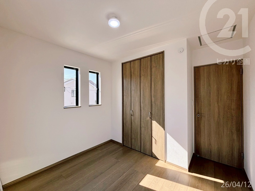  ��2F�F�m��4.84��(�쐼��)��