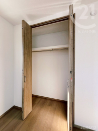  ��2F�F�m��4.84��(�쐼��)��