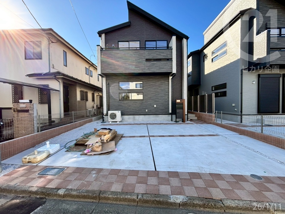 ���n�O�ώʐ^ �@��2����������4LDK�Ή��I�V��f�U�C�����f�����t��4���ڂ̒����D�ǏZ��