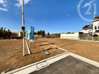  ���ƒn�ɂȂ��Ă���A�����X�y�[�X�ɓ��H����̎���������ɂ����ł��B