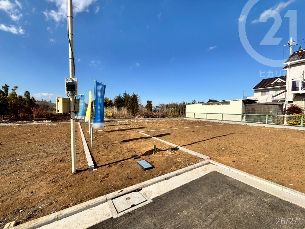  ���ƒn�ɂȂ��Ă���A�����X�y�[�X�ɓ��H����̎���������ɂ����ł��B