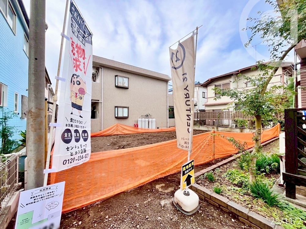  2�����H�����H�\��B������8
������\�肵�Ă��܂��B