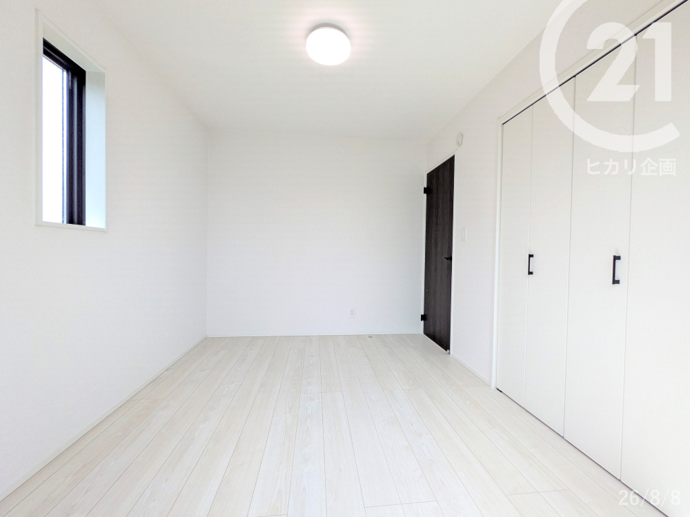  �m��5.25��