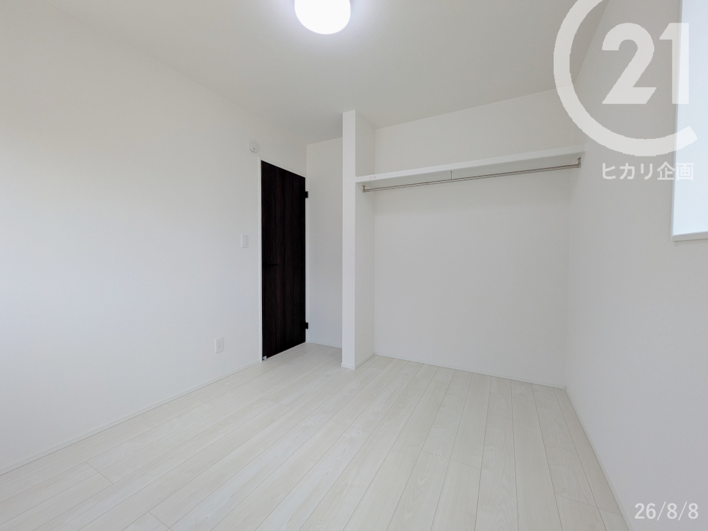  �m��5.25��/�I�[�v���N���[�[�b�g
