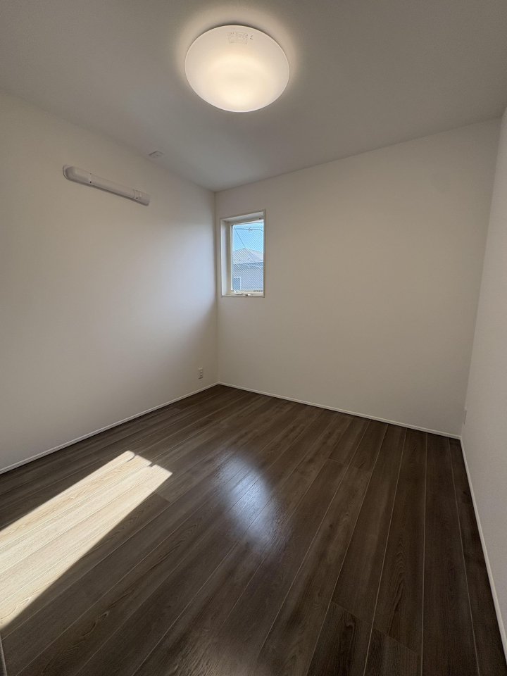  �m��4.75���͓�̍̌������܂��B