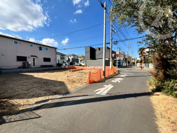  �������H�E����4��