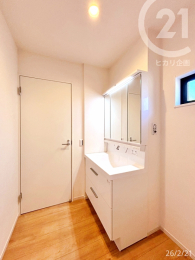  �����ʎ���