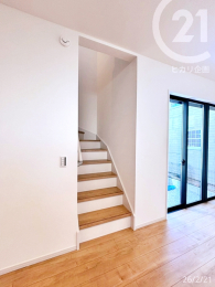  ���r���O�C���K�i�v�����̗p